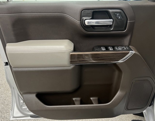 Used 2019 Chevrolet Silverado 1500 RST image 25