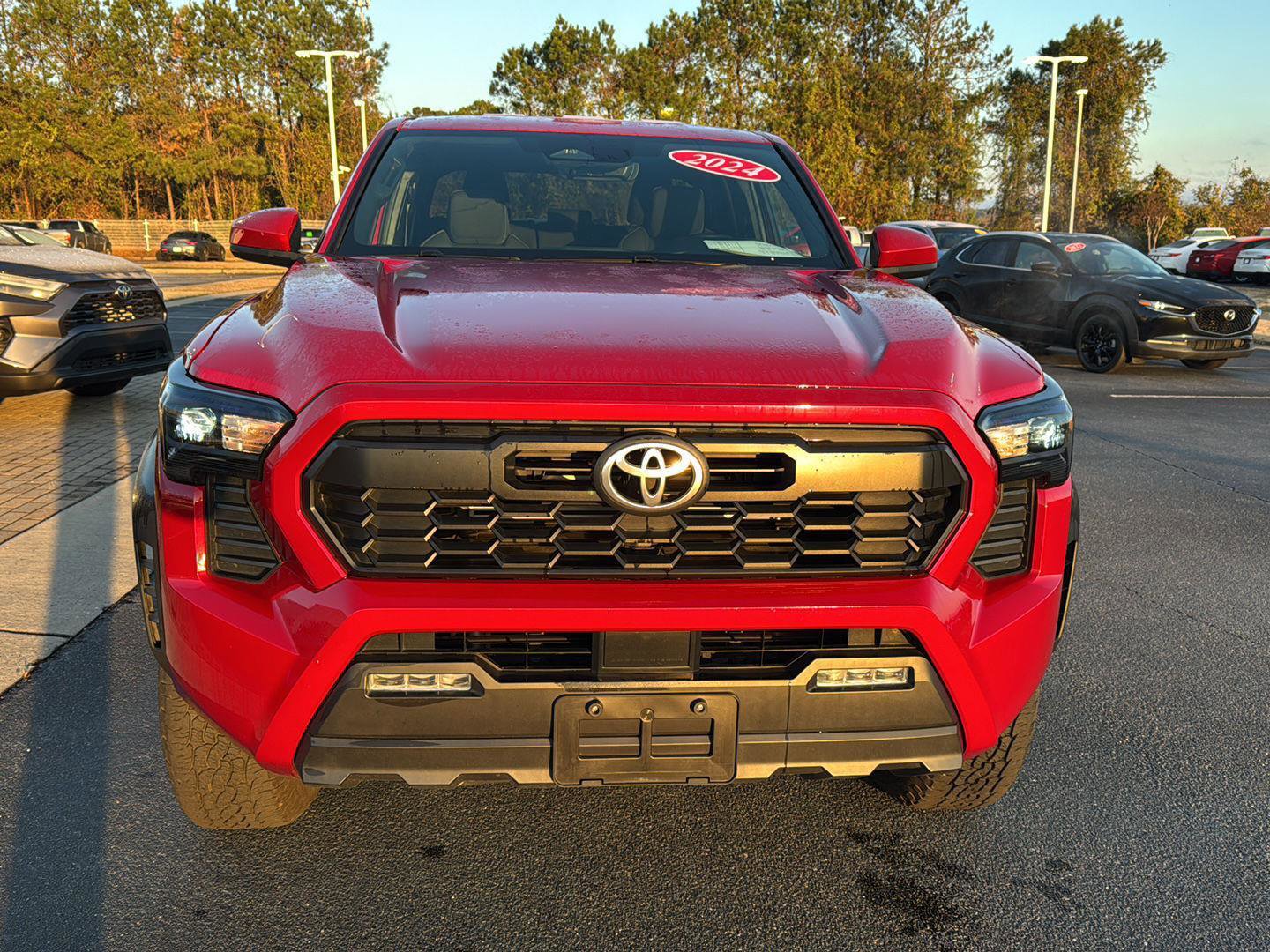 Used 2024 Toyota Tacoma TRD Off-Road image 7