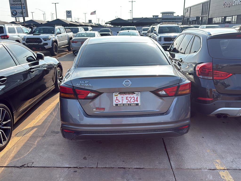 Used 2022 Nissan Altima 2.5 S image 9