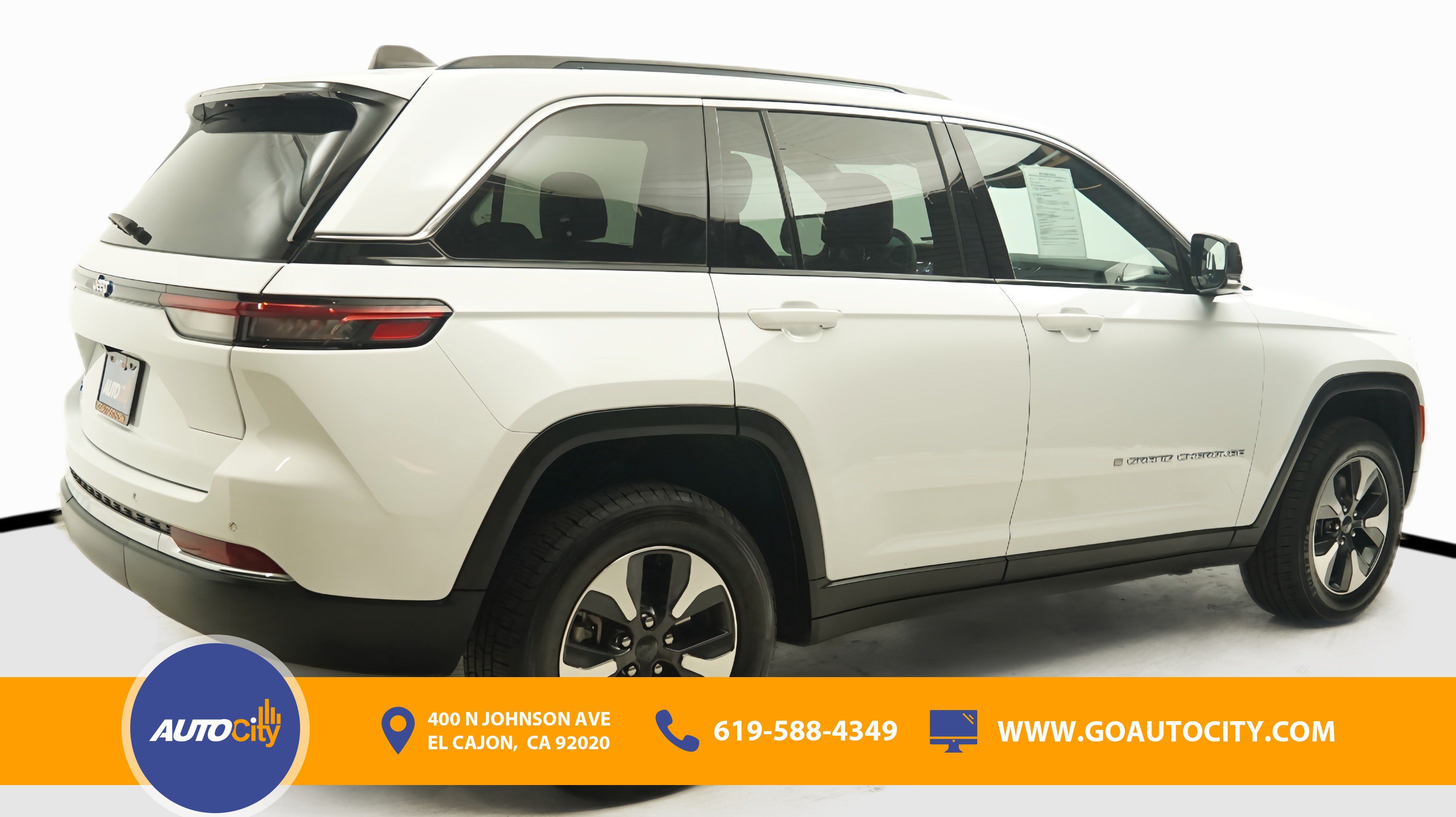 Used 2024 Jeep Grand Cherokee Limited 4xe AWD/4WD image 6