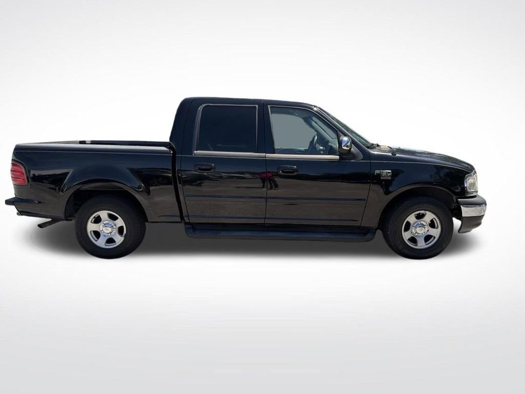 Used 2002 Ford F150 XLT RWD image 4