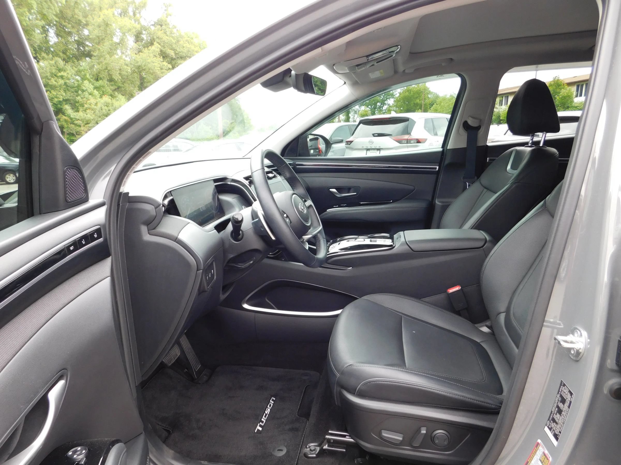 Used 2024 Hyundai Tucson Limited AWD/4WD image 16