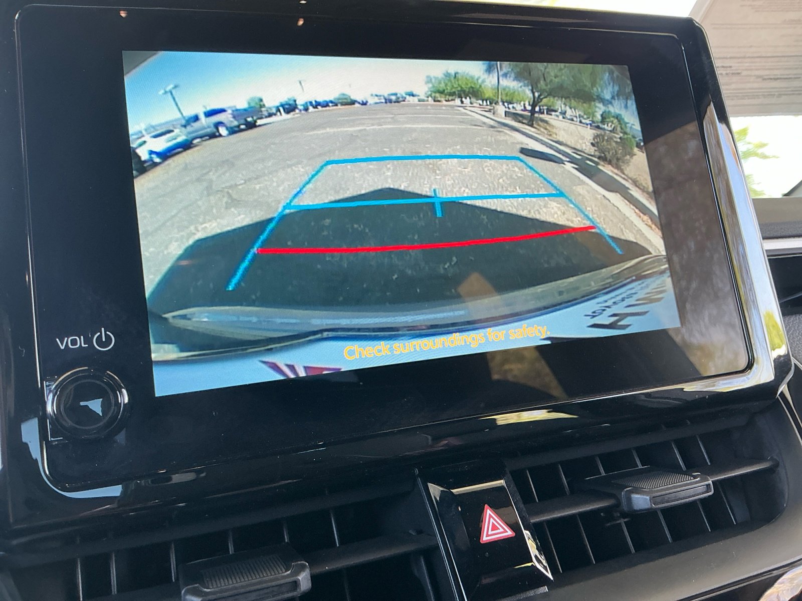 Certified 2025 Toyota Corolla SE FWD image 29