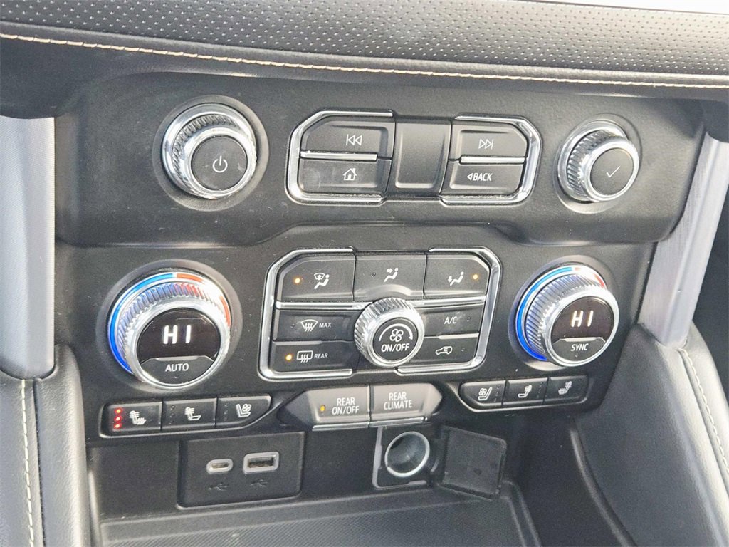 Used 2021 GMC Yukon SLT image 33