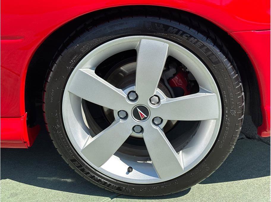 Used 2005 Pontiac GTO image 22
