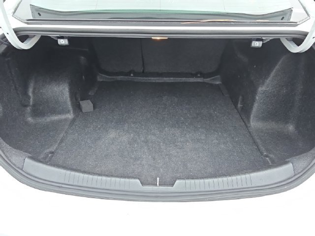 Used 2022 Chevrolet Malibu RS FWD image 14