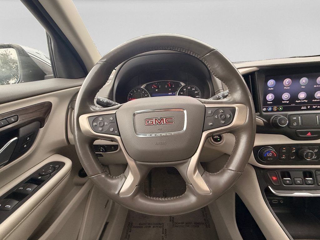 Used 2020 GMC Terrain Denali w/ Denali Premium Package AWD/4WD image 12