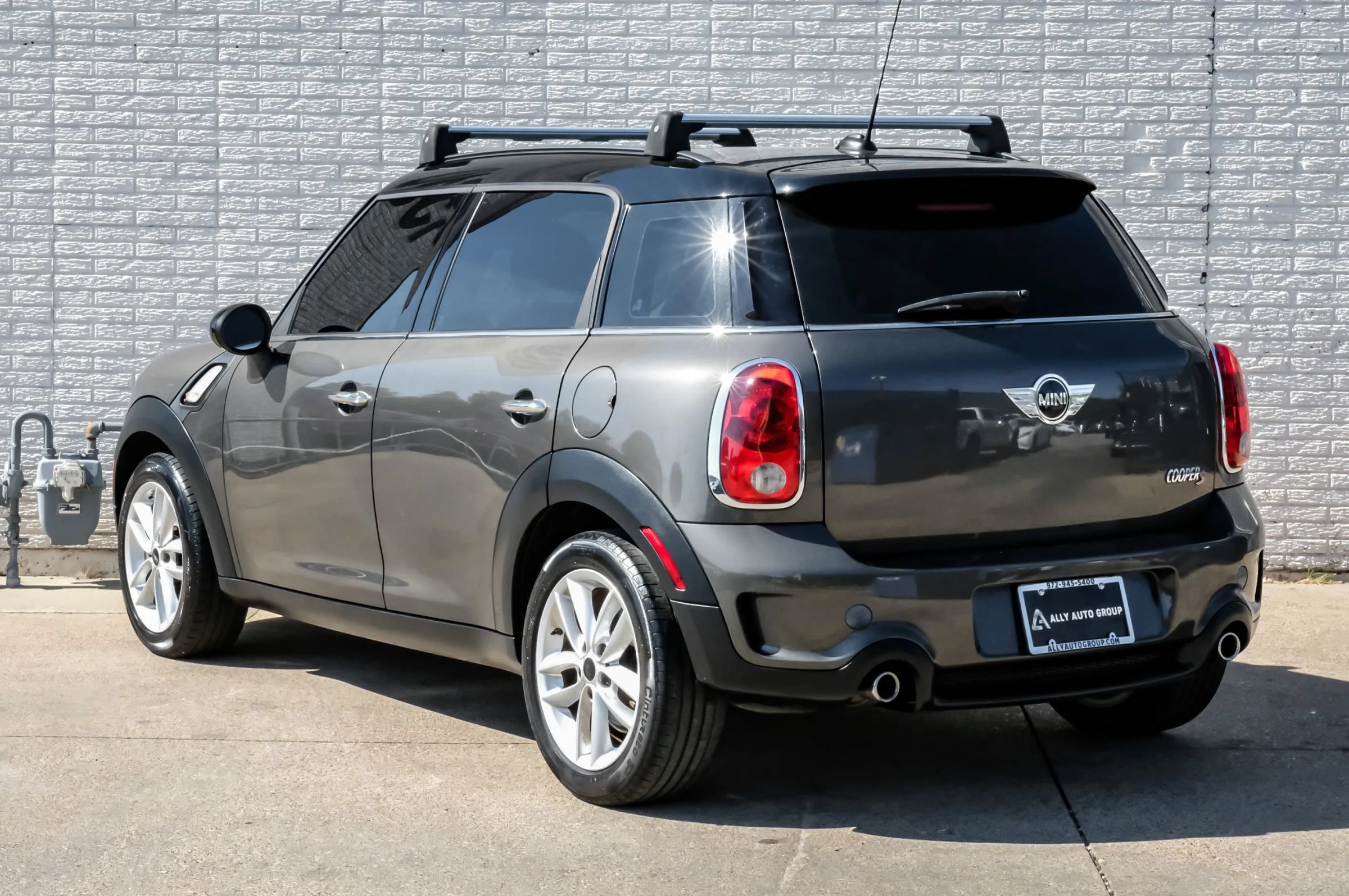 Used 2012 MINI Cooper Countryman S FWD image 8