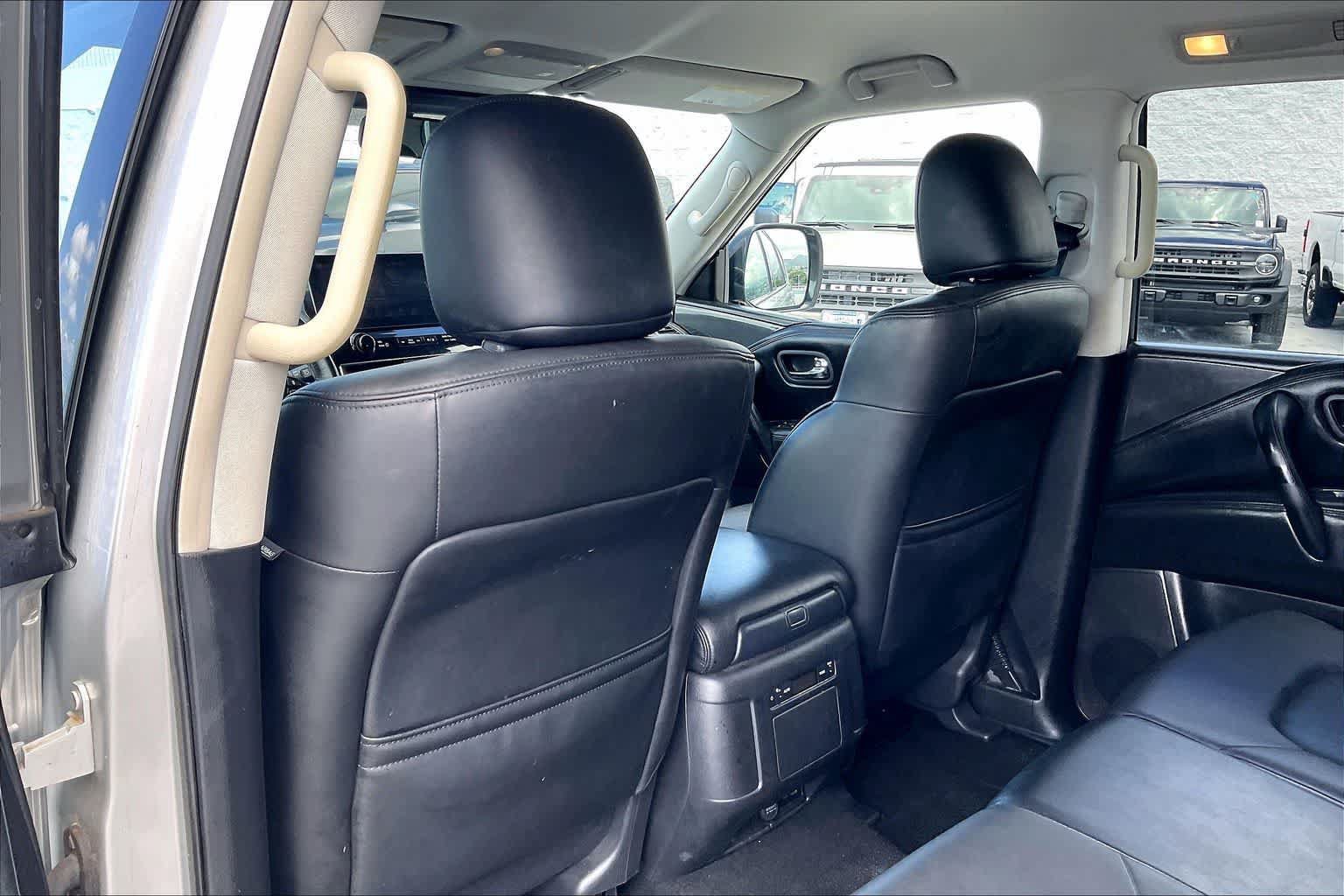 Used 2022 Nissan Armada SV RWD image 12