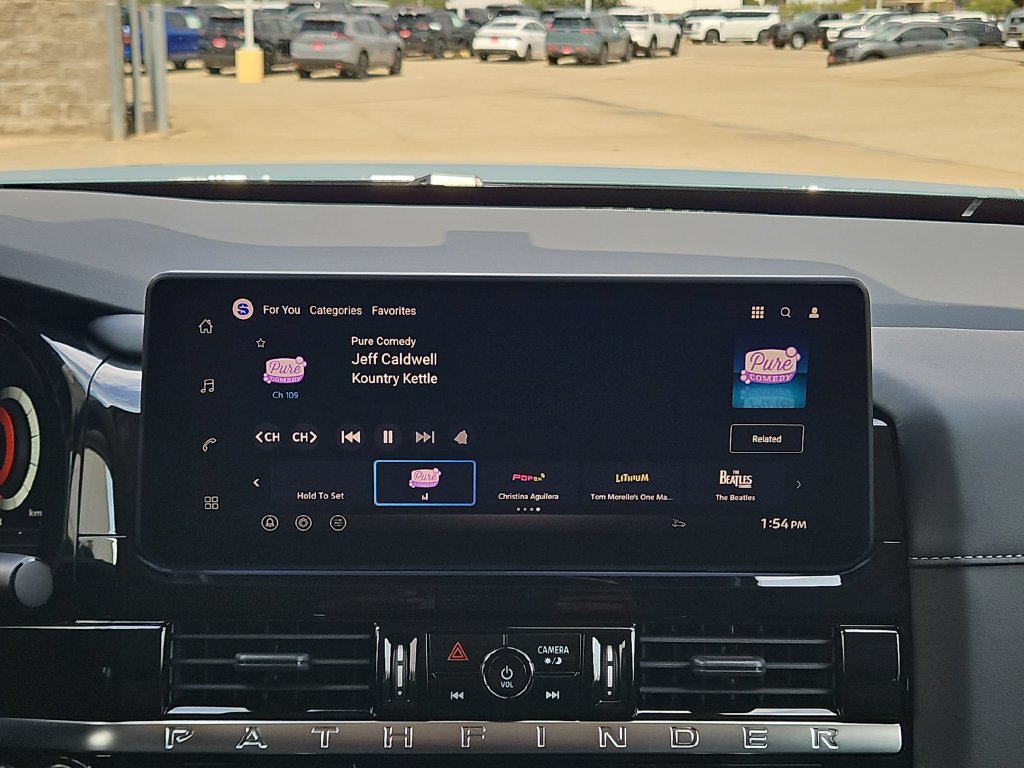 New 2026 Nissan Pathfinder SL FWD image 19