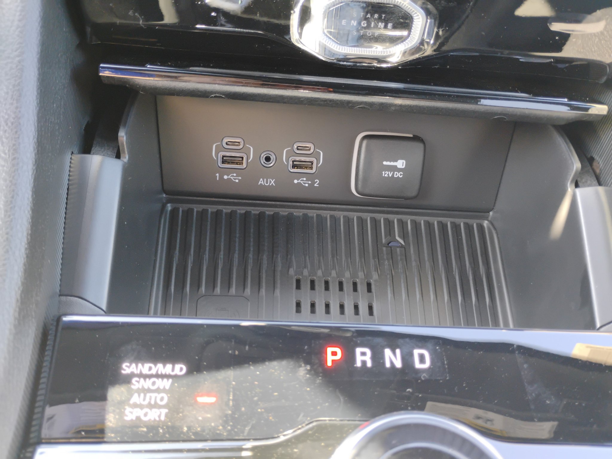 New 2027 Jeep Grand Cherokee Altitude AWD/4WD image 23