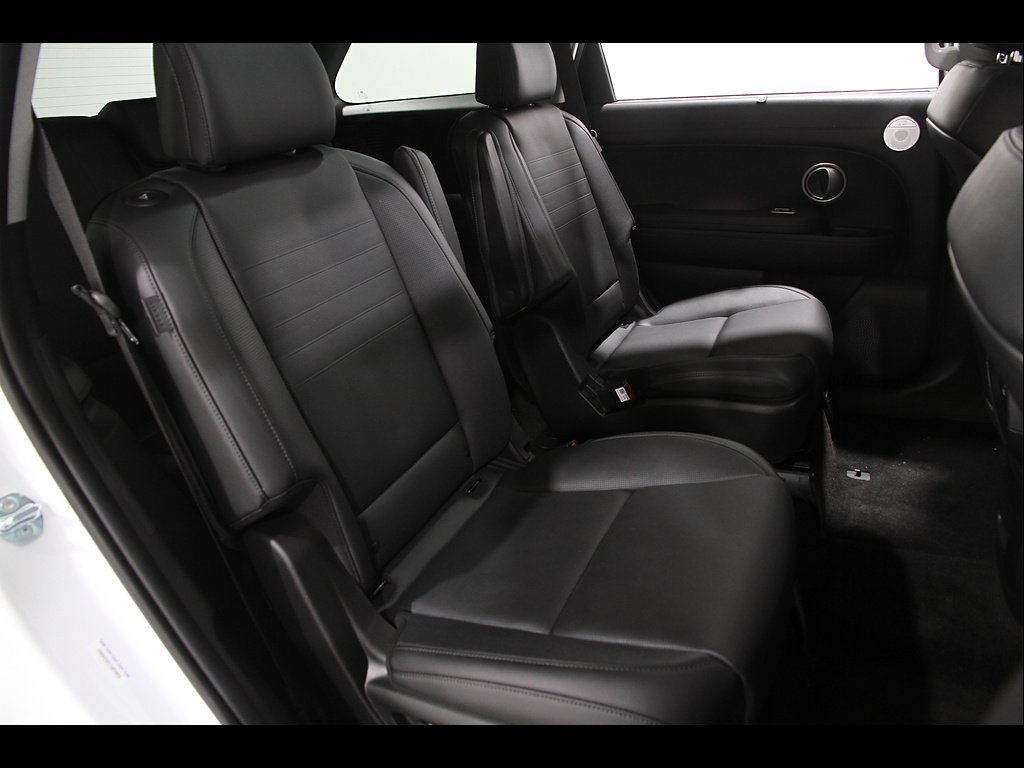 Certified 2026 Hyundai Palisade Limited AWD/4WD image 18