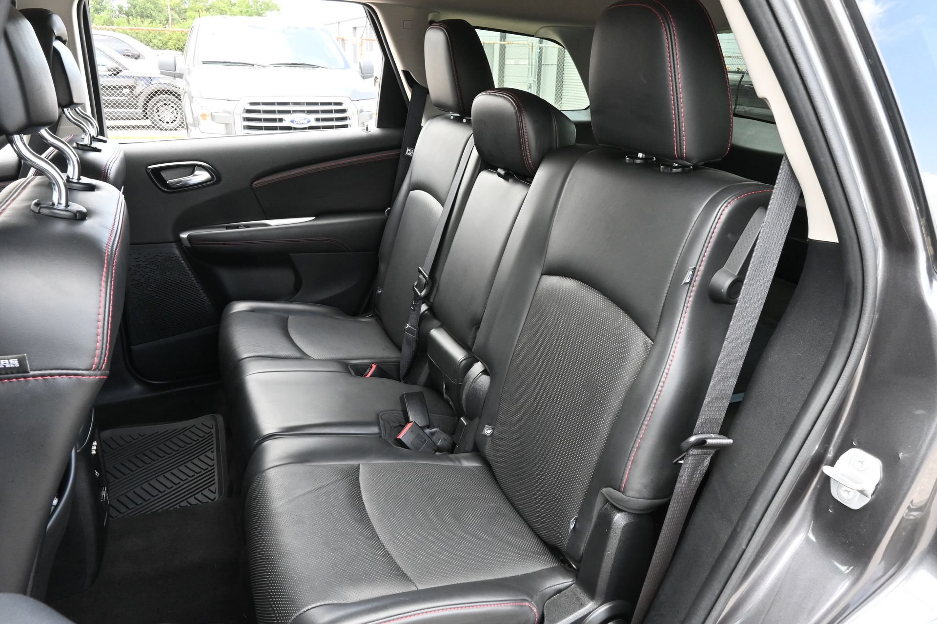 Used 2015 Dodge Journey R/T w/ Flexible Seating Group AWD/4WD image 17