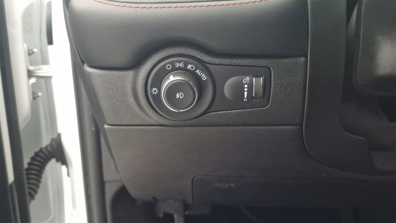 Used 2023 Dodge Durango GT image 21