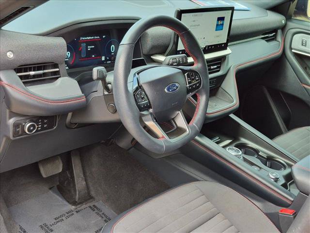 Certified 2025 Ford Explorer ST-Line w/ Premium Package RWD image 10