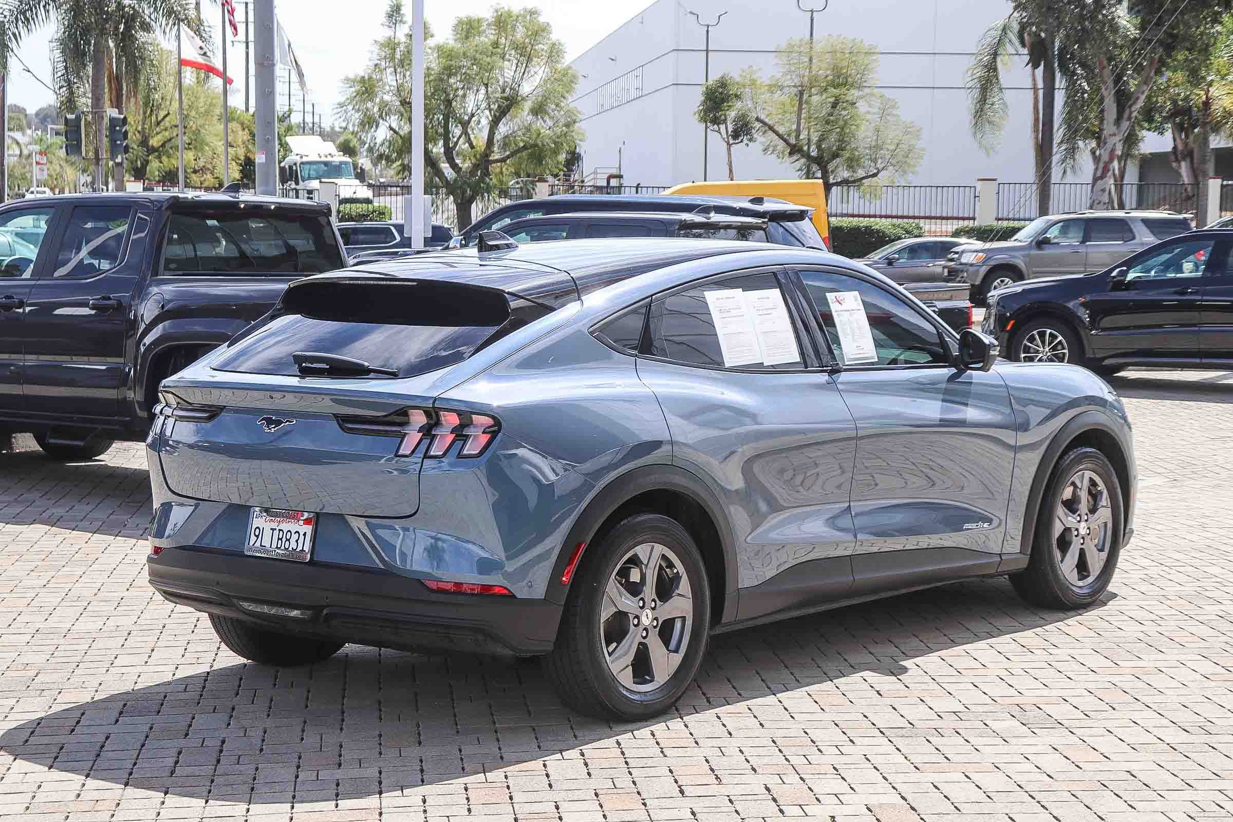 Used 2023 Ford Mustang Mach-E Select image 9