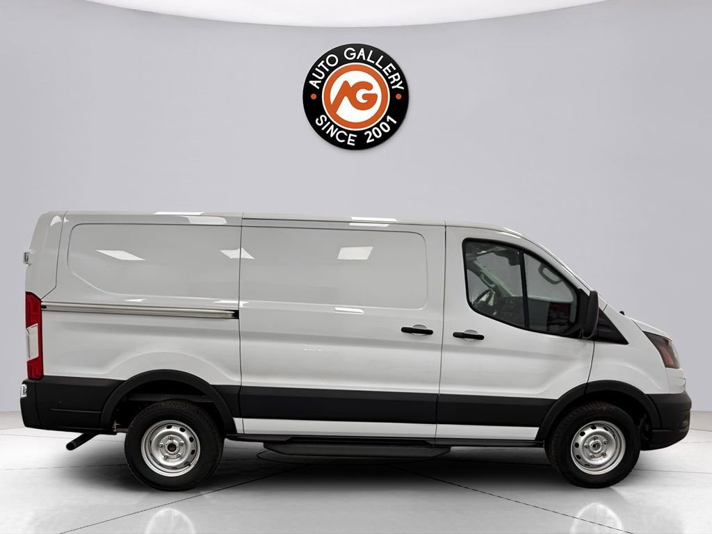 Used 2024 Ford Transit 150 Low Roof RWD image 8