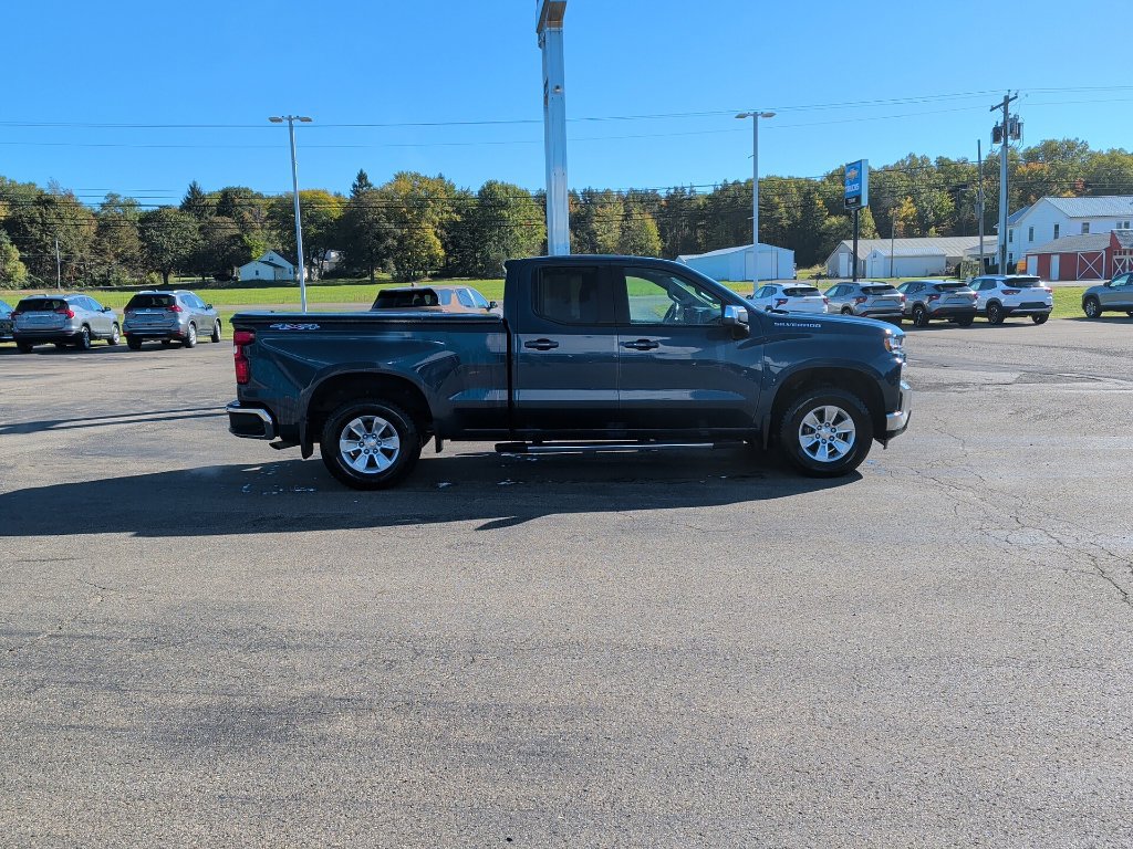 Used 2021 Chevrolet Silverado 1500 LT w/ Bed Protection Package AWD/4WD image 5
