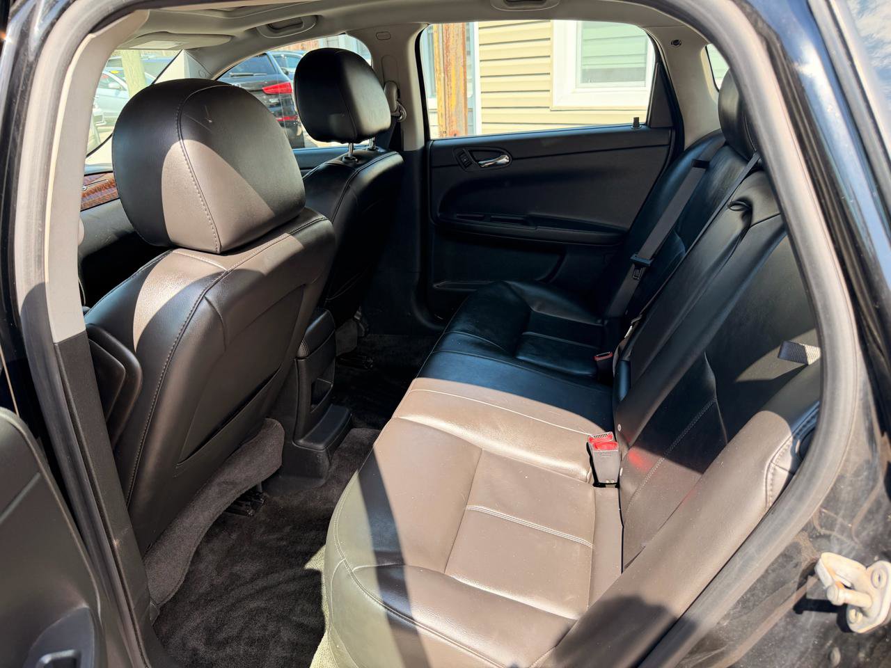 Used 2012 Chevrolet Impala LTZ image 20