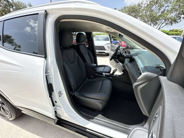 Certified 2025 Buick Encore GX Sport Touring w/ Advanced Technology Package FWD image 32