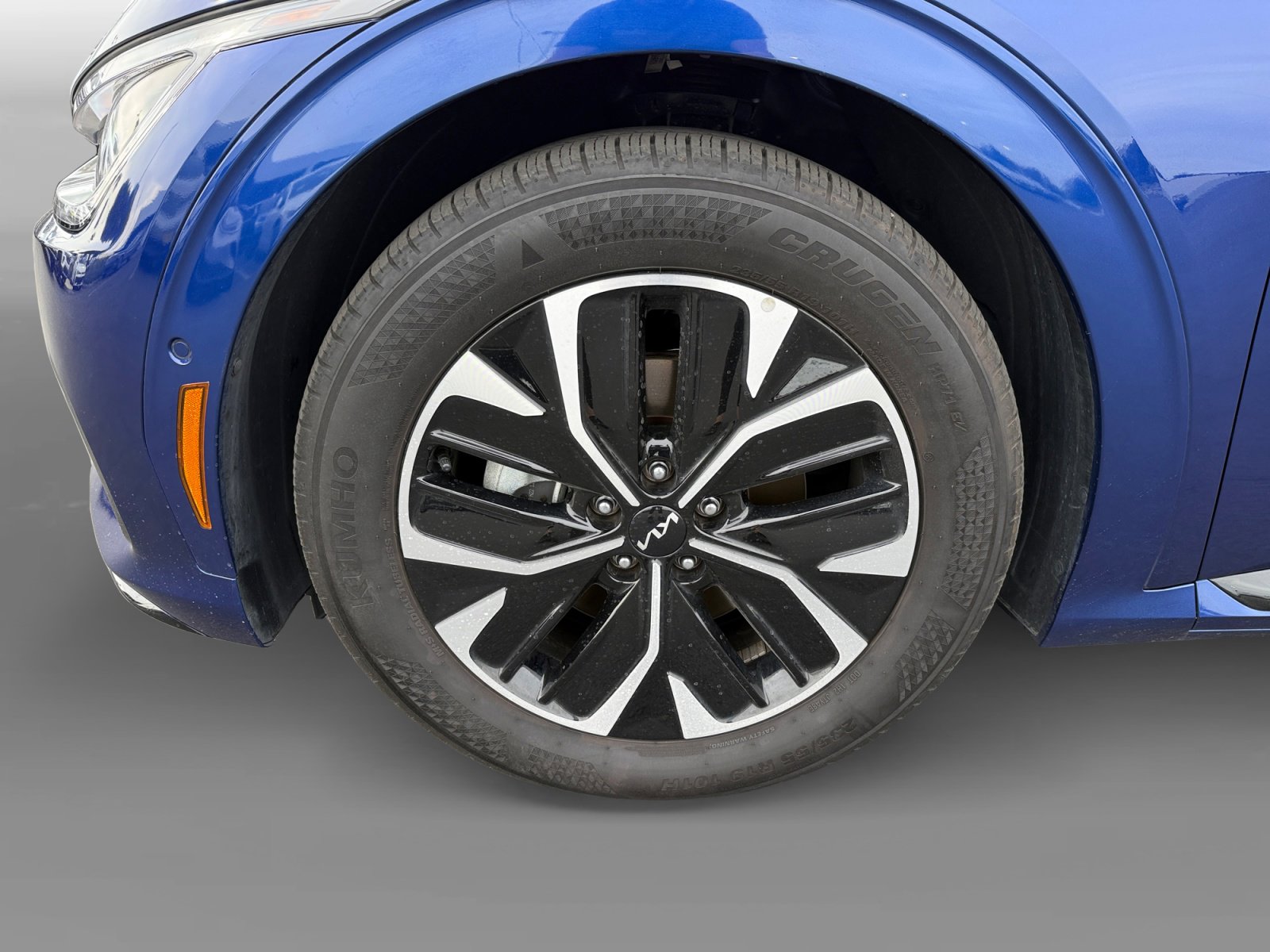 Used 2023 Kia EV6 GT-Line image 9