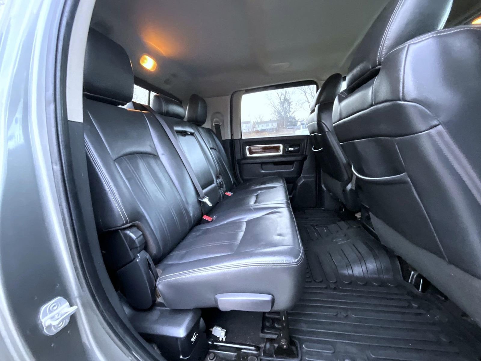 Used 2012 RAM 3500 Laramie w/ Cold Weather Group image 19