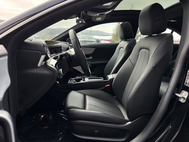 Used 2025 Mercedes-Benz CLA 250 4MATIC image 15