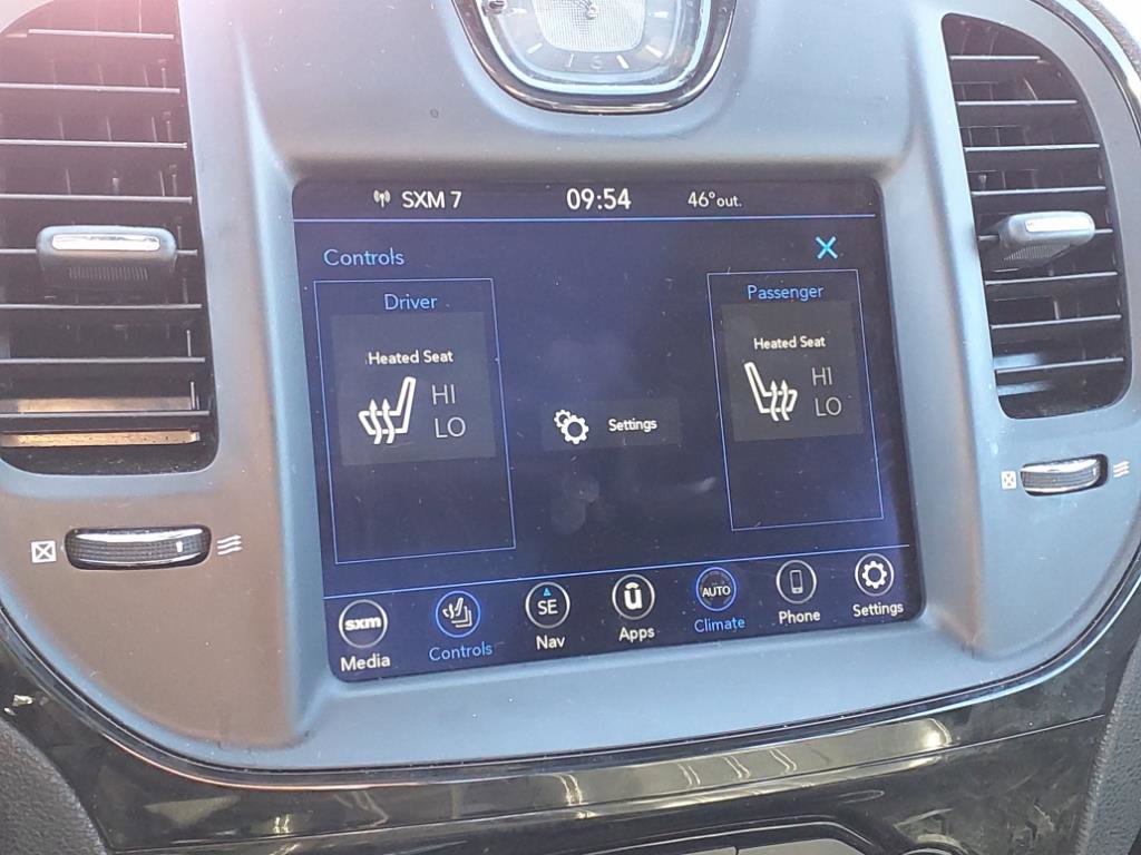 Used 2023 Chrysler 300 S image 11