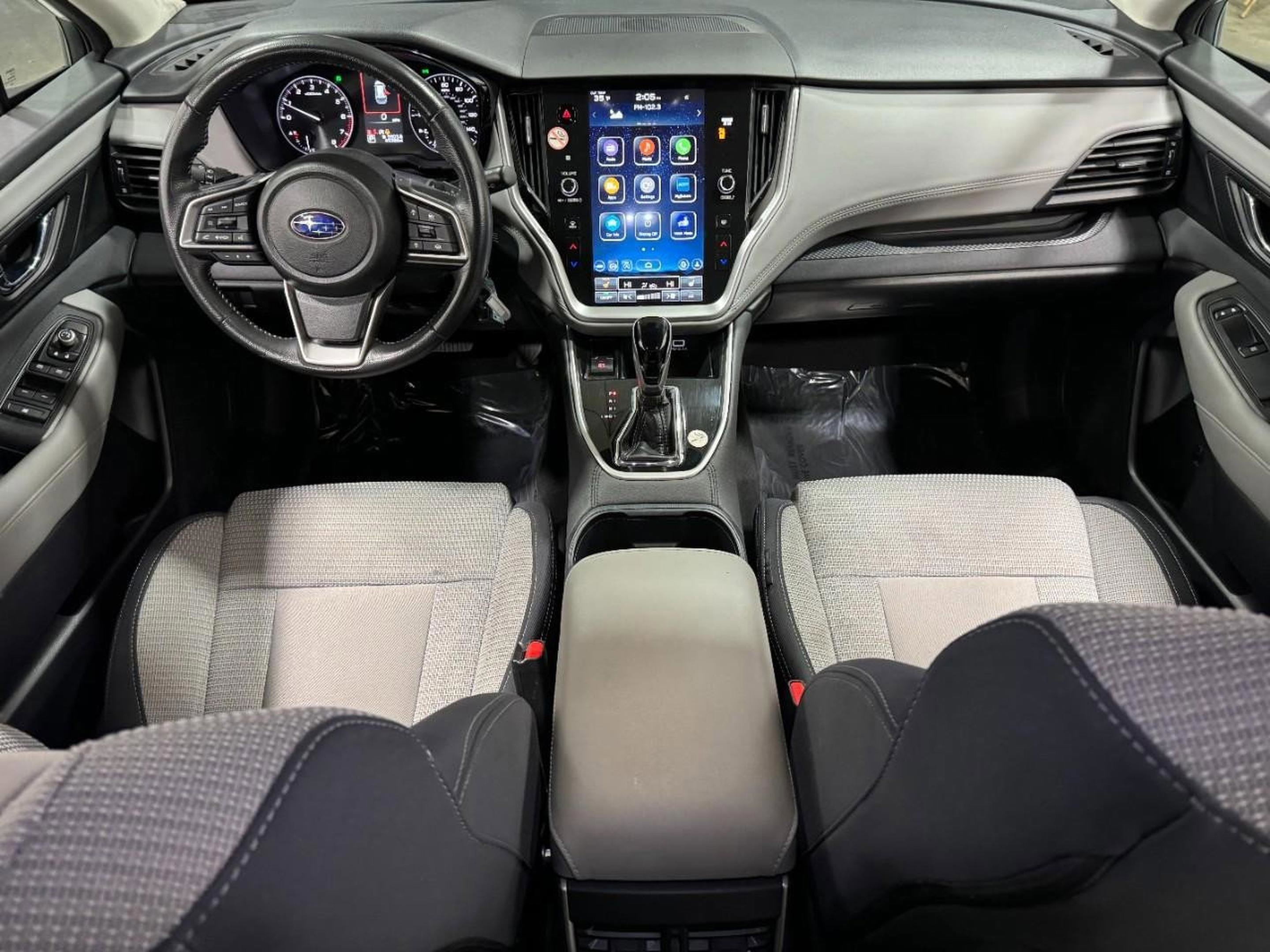 Used 2024 Subaru Outback Premium image 12