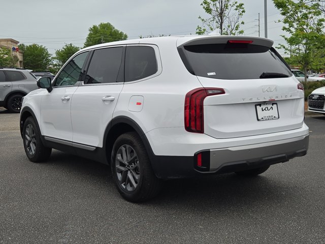 Used 2025 Kia Telluride LX FWD image 17