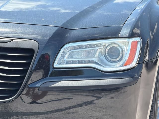 Used 2014 Chrysler 300 C AWD/4WD image 9