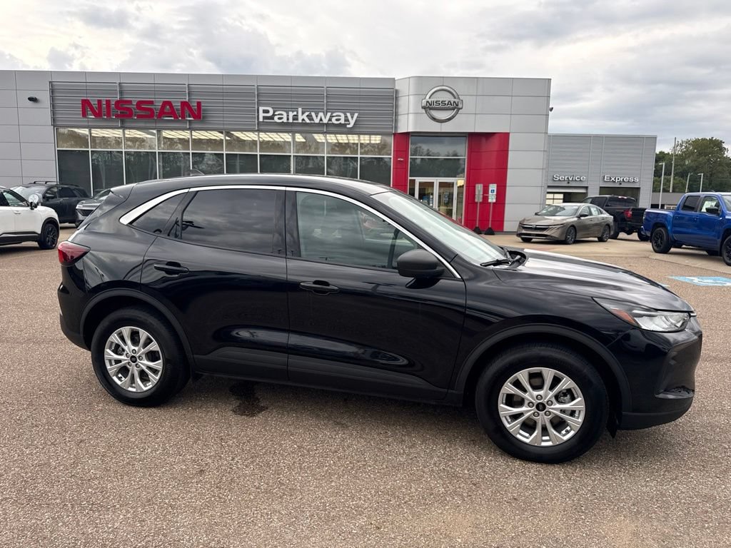 Used 2024 Ford Escape Active