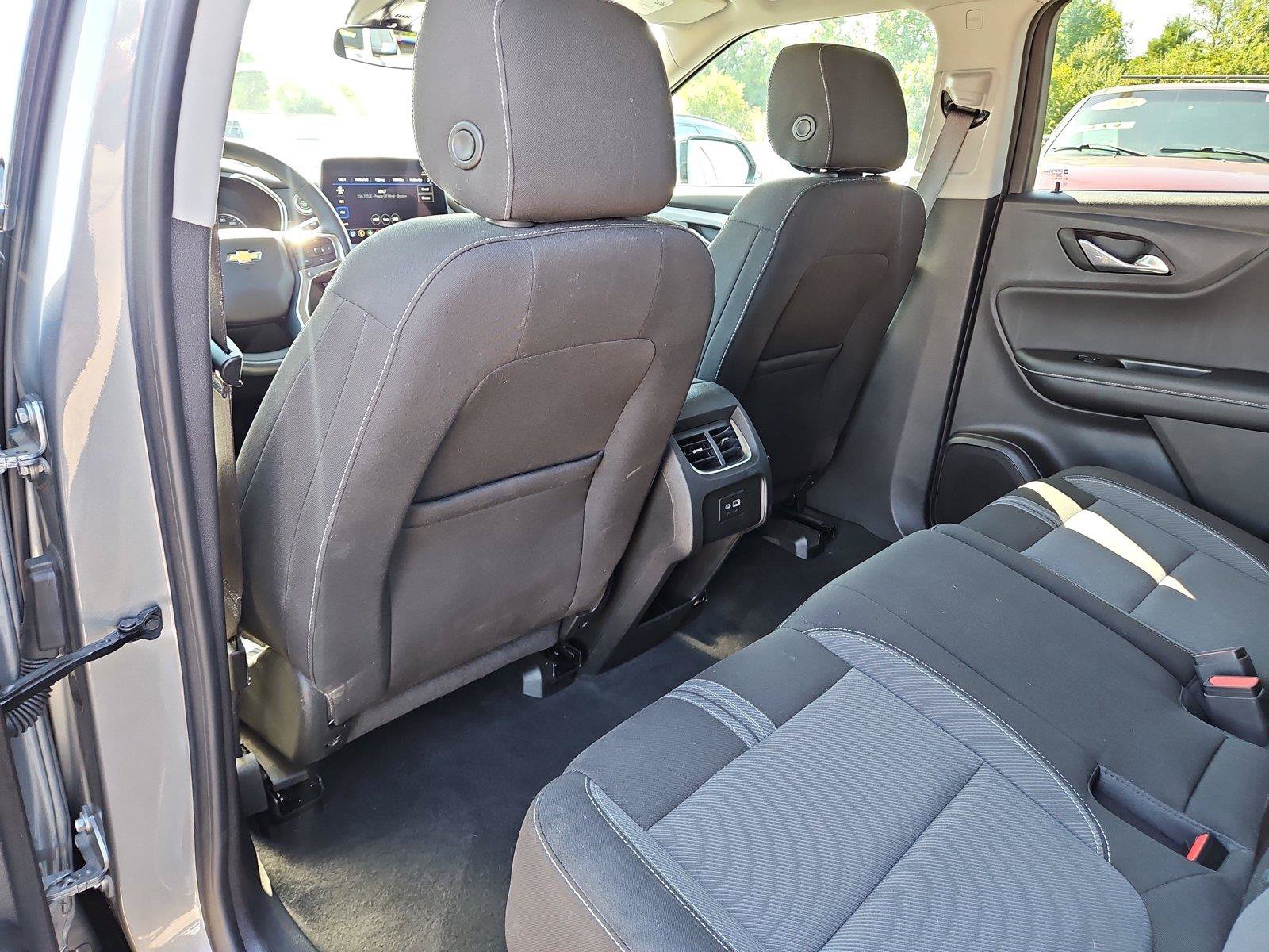 Used 2023 Chevrolet Blazer LT FWD image 12