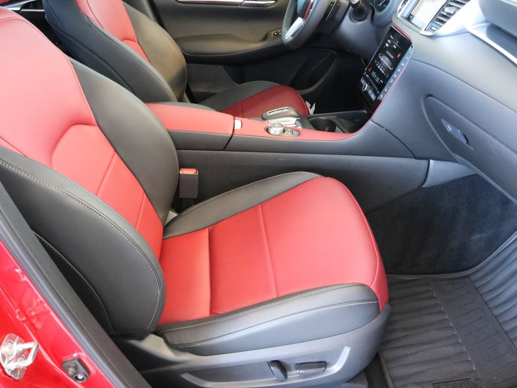 Certified 2025 INFINITI QX50 Sport AWD/4WD image 44
