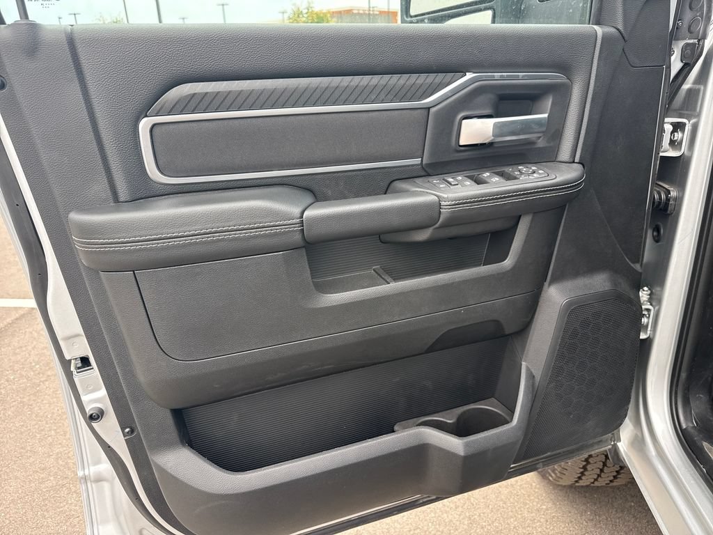 New 2026 RAM 2500 Big Horn AWD/4WD image 11