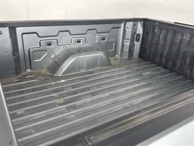 Used 2023 Chevrolet Silverado 1500 Custom AWD/4WD image 14
