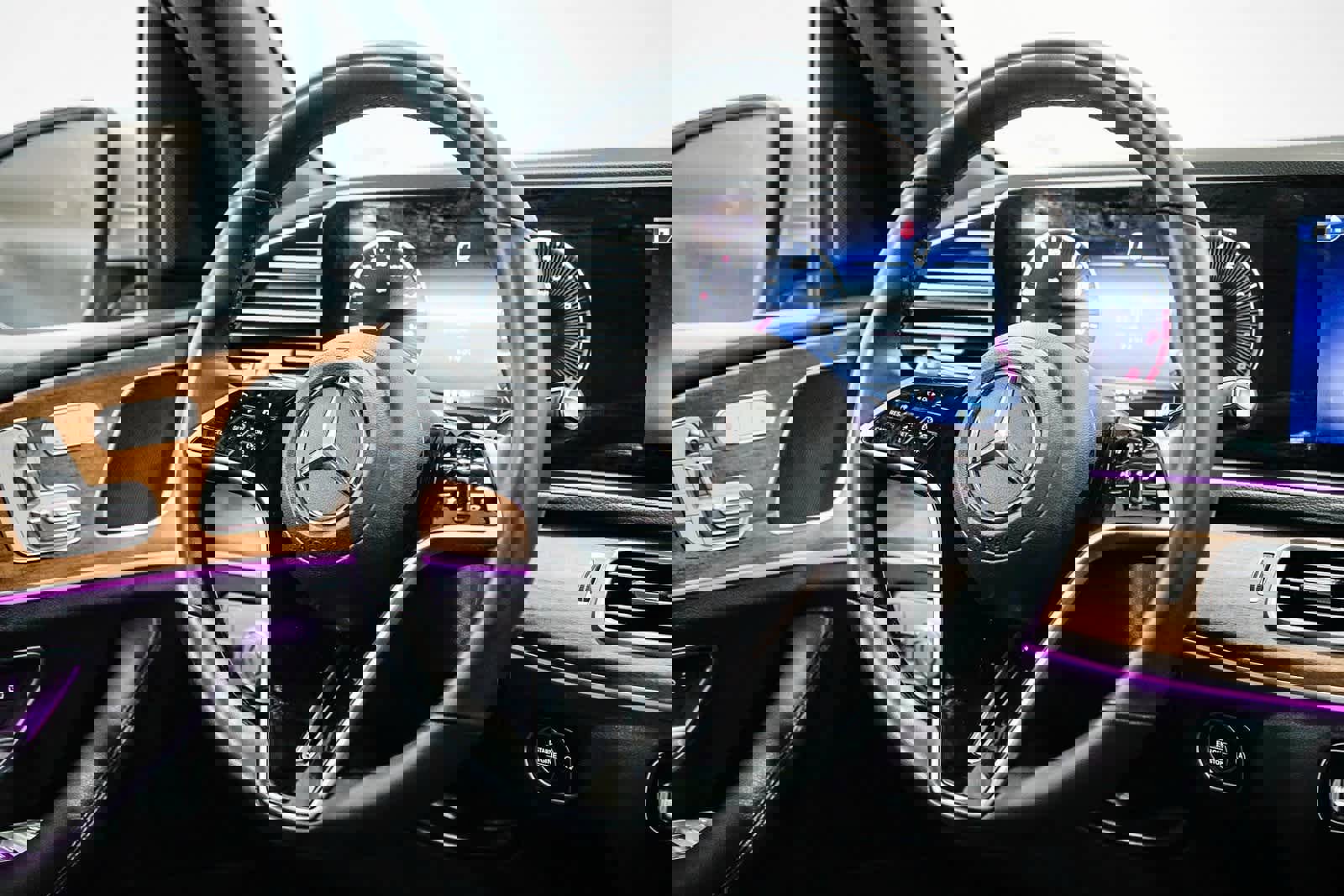 Used 2025 Mercedes-Benz GLE 350 4MATIC image 15