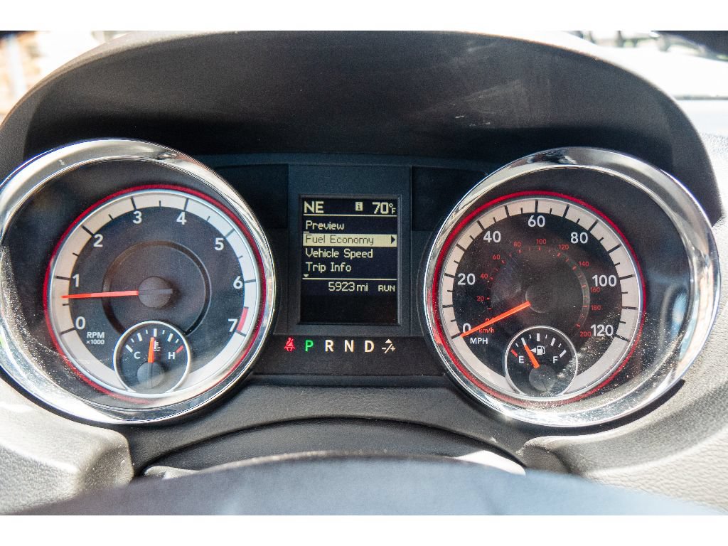 Used 2015 Dodge Grand Caravan R/T w/ Safety Sphere Group FWD image 19