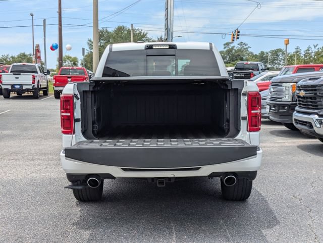 Used 2025 RAM 1500 Limited AWD/4WD image 14