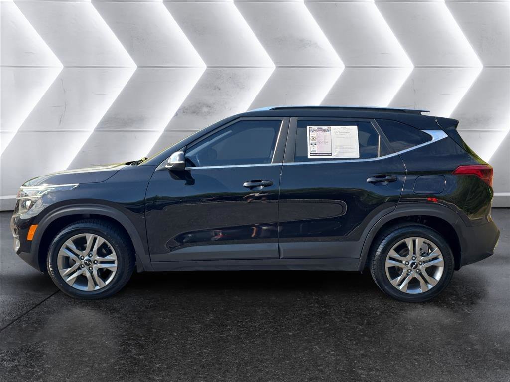 Used 2022 Kia Seltos S image 2