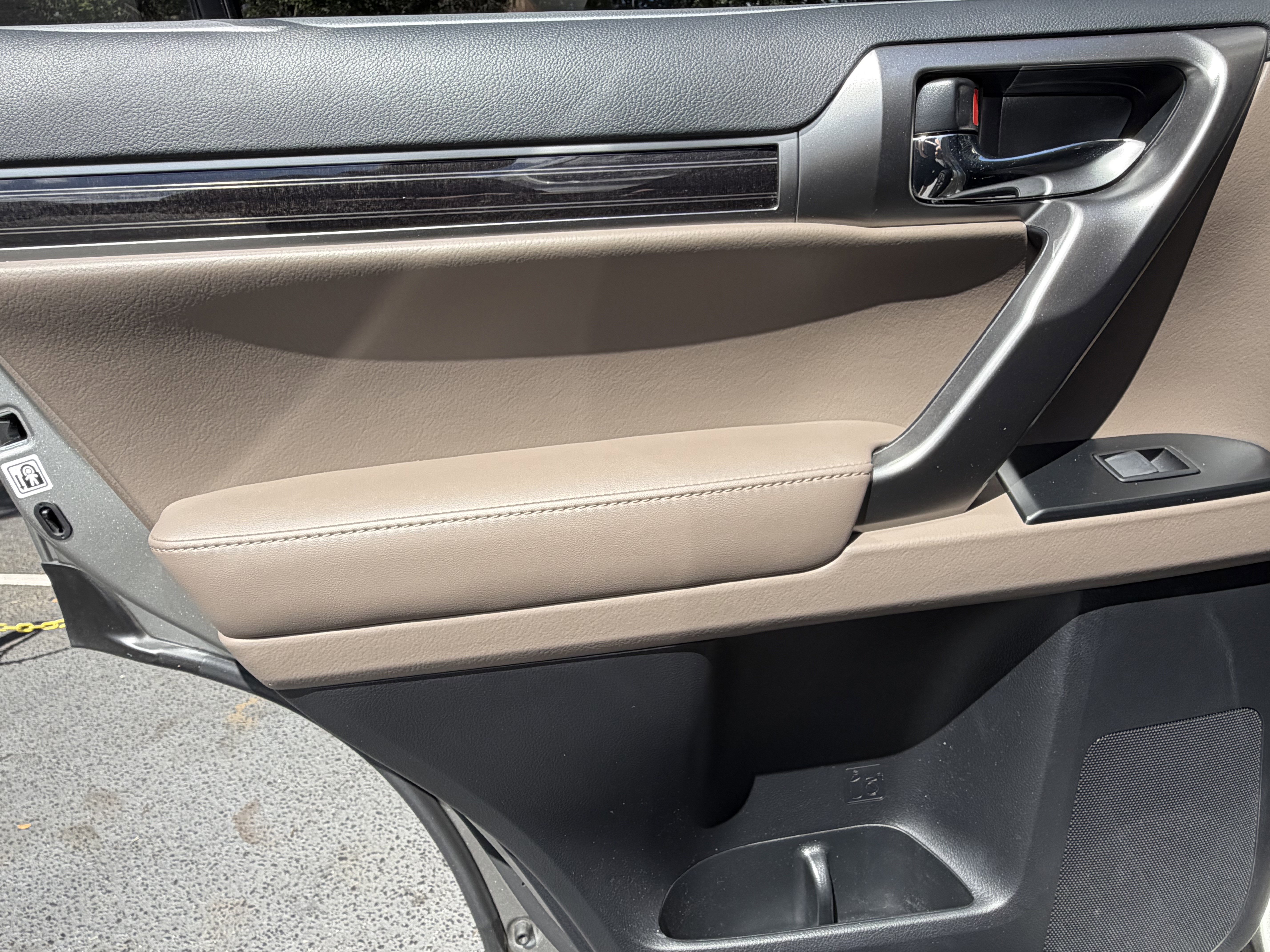 Used 2023 Lexus GX 460 Premium w/ Premium Package AWD/4WD image 29