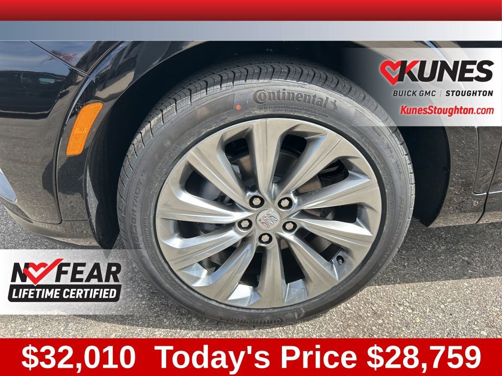 New 2025 Buick Envista Avenir image 17