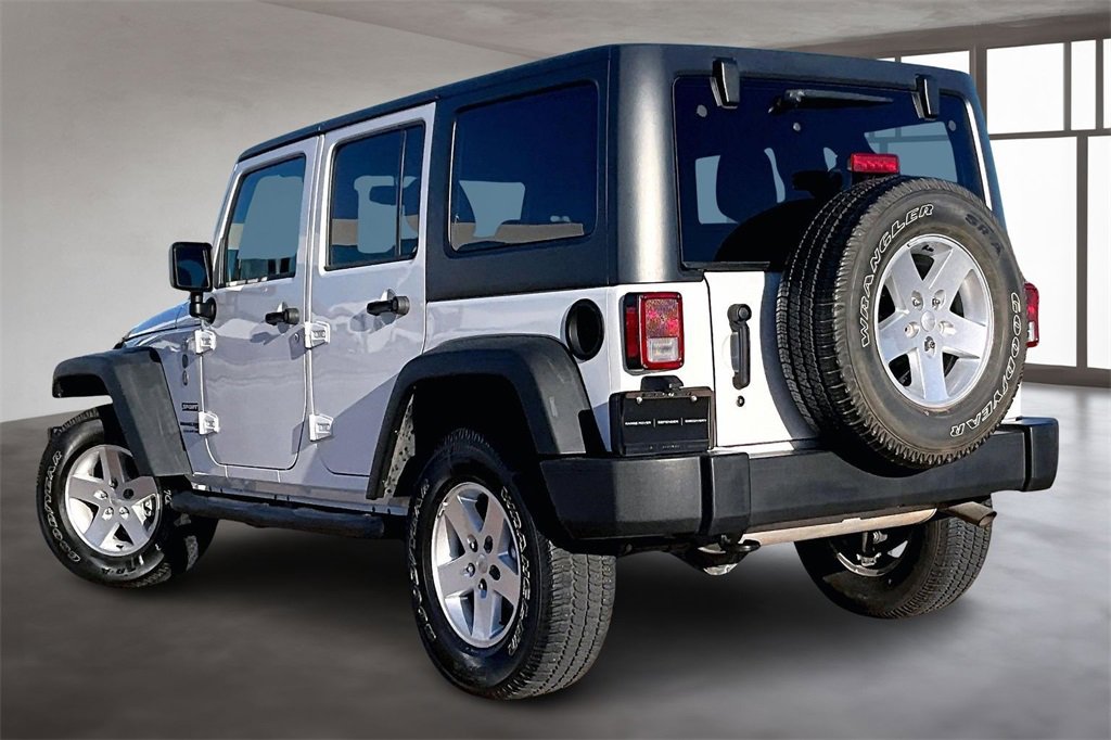 Used 2018 Jeep Wrangler Unlimited Sport S image 12