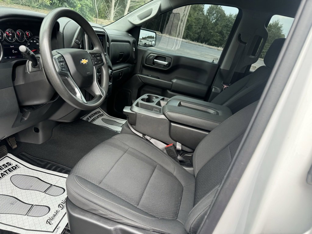 Used 2022 Chevrolet Silverado 1500 Custom w/ LPO, Blackout Package image 14