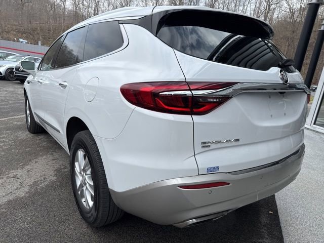 Used 2020 Buick Enclave Essence w/ Sound and Sites Package image 3