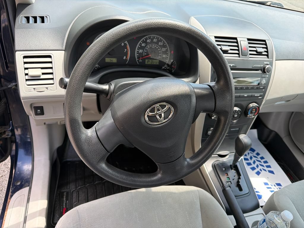 Used 2011 Toyota Corolla FWD image 10