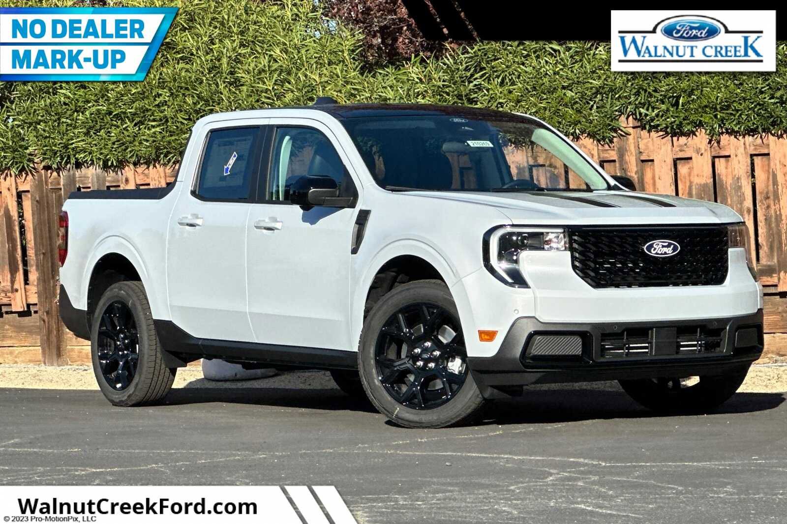 New 2026 Ford Maverick Lariat w/ Black Appearance Package AWD/4WD image 8