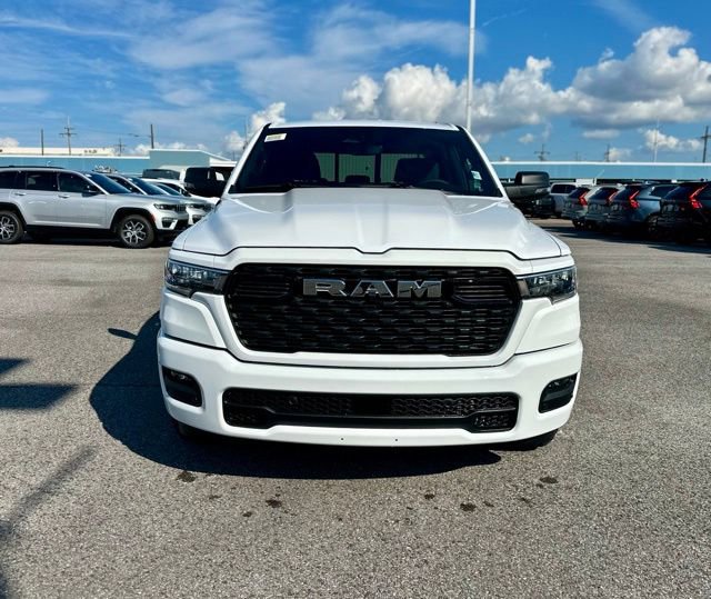 New 2026 RAM 1500 4x4 Crew Cab image 2