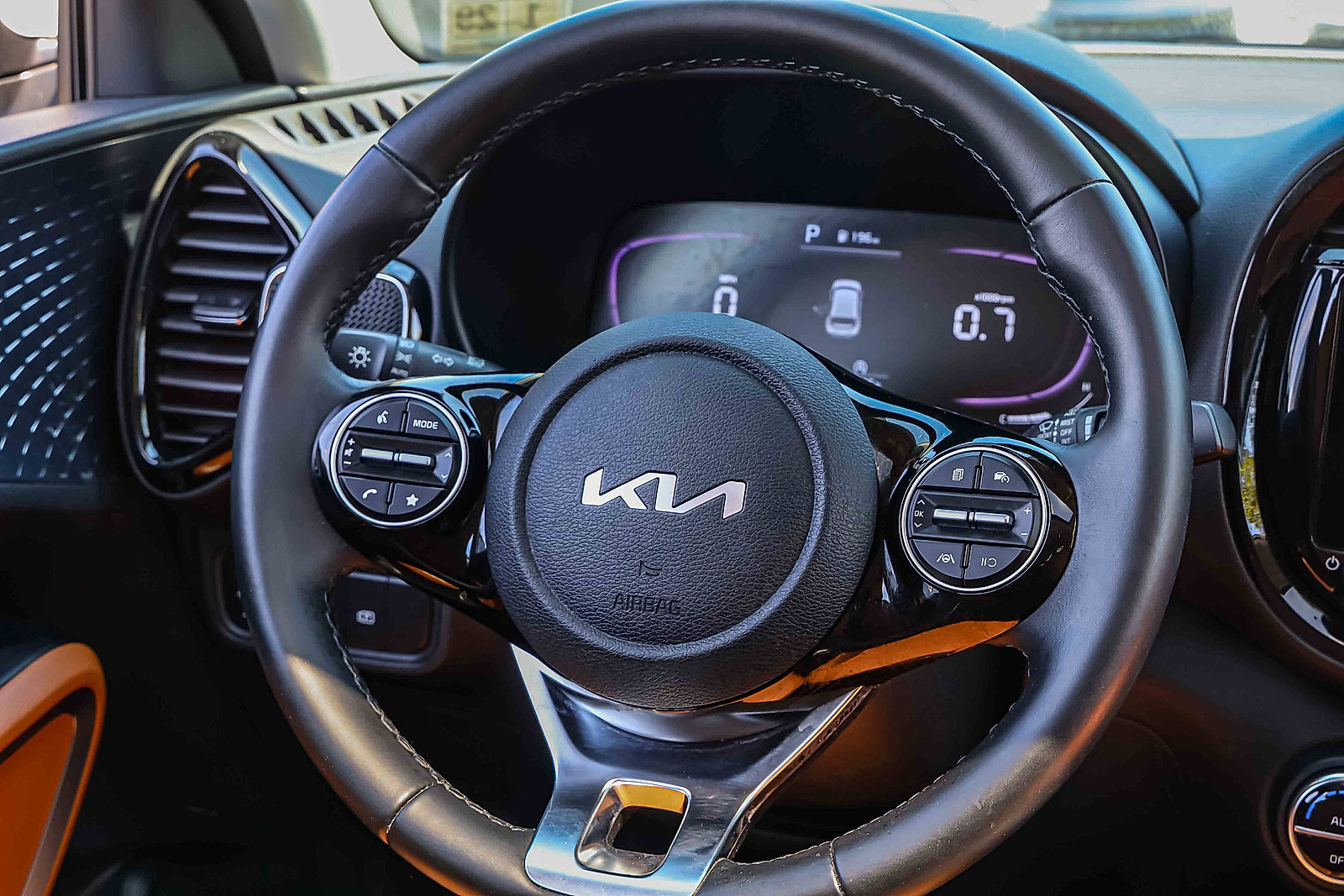 Certified 2024 Kia Soul EX w/ Option Group 015 FWD image 14