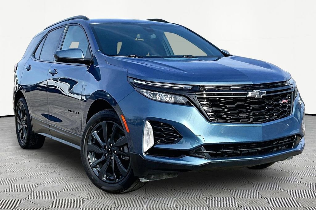 Used 2024 Chevrolet Equinox RS w/ LPO, Floor Liner Package image 12